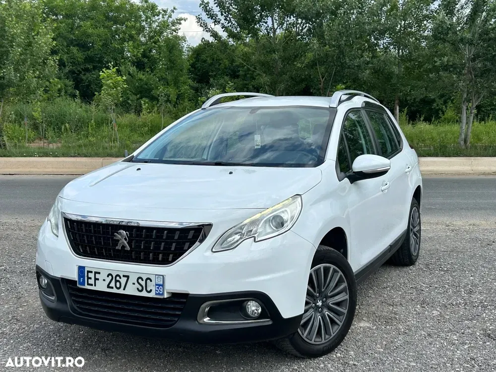 Peugeot 2008 I PureTech 82 Active — imagine 2