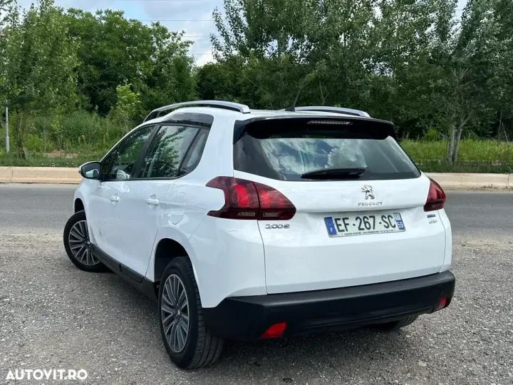 Peugeot 2008 I PureTech 82 Active