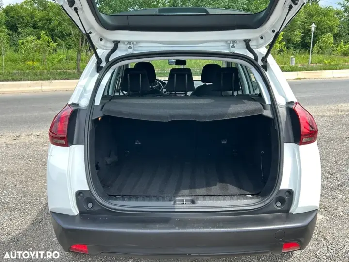 Peugeot 2008 I PureTech 82 Active
