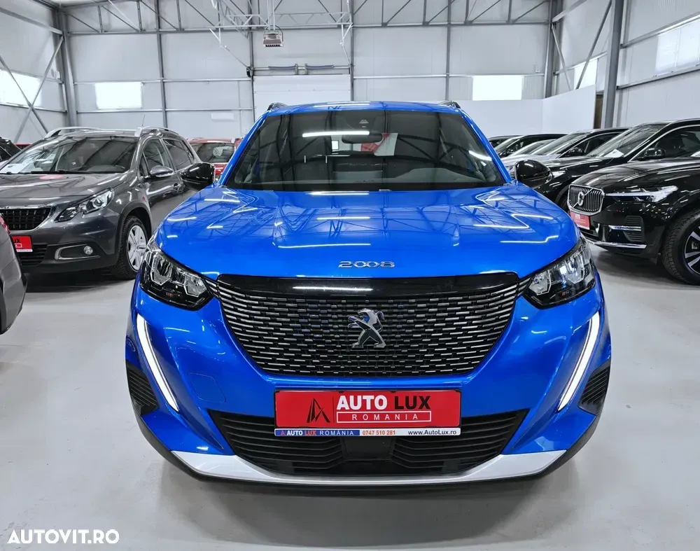 Peugeot 2008 II PureTech 130 EAT8 Allure — imagine 2