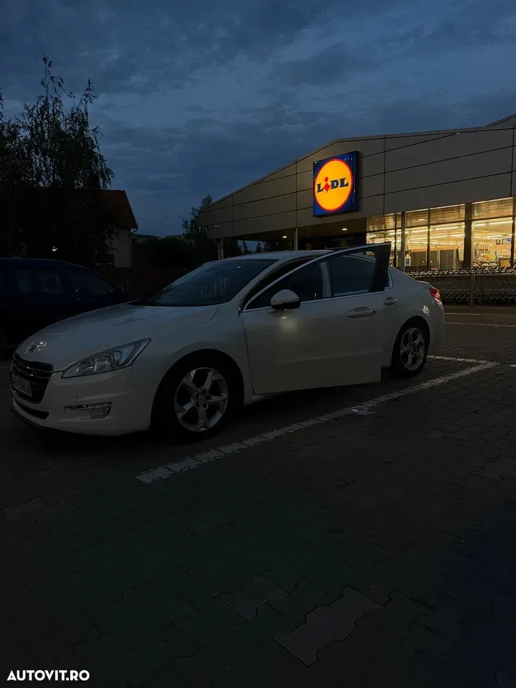 Peugeot 508 I Hybrid4 — imagine 5