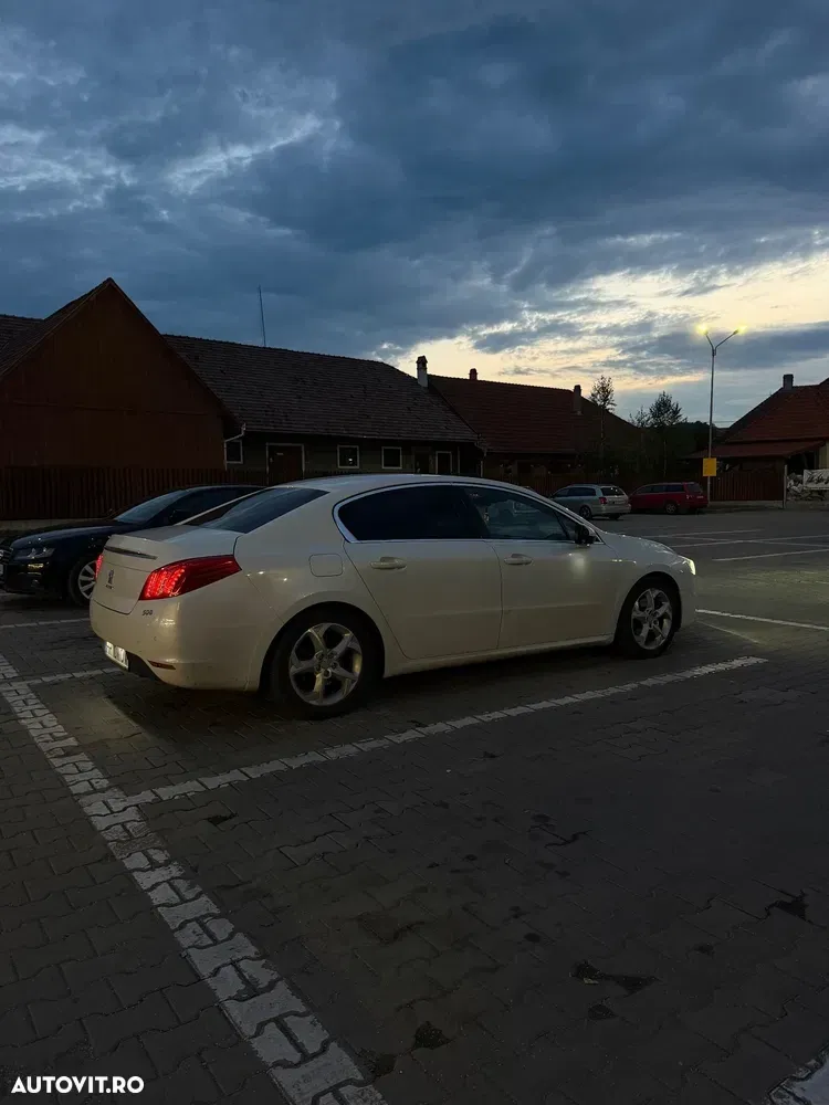 Peugeot 508 I Hybrid4 — imagine 4
