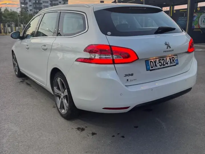 Peugeot 308
