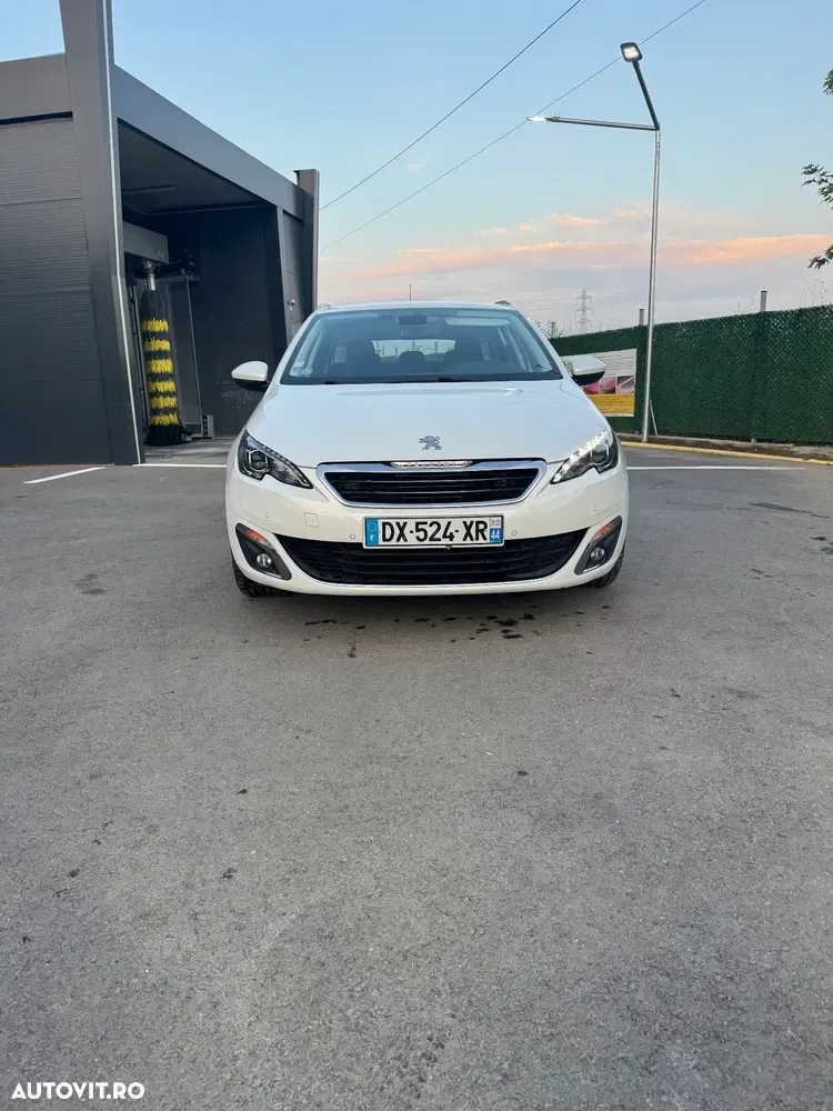 Peugeot 308 — imagine 3