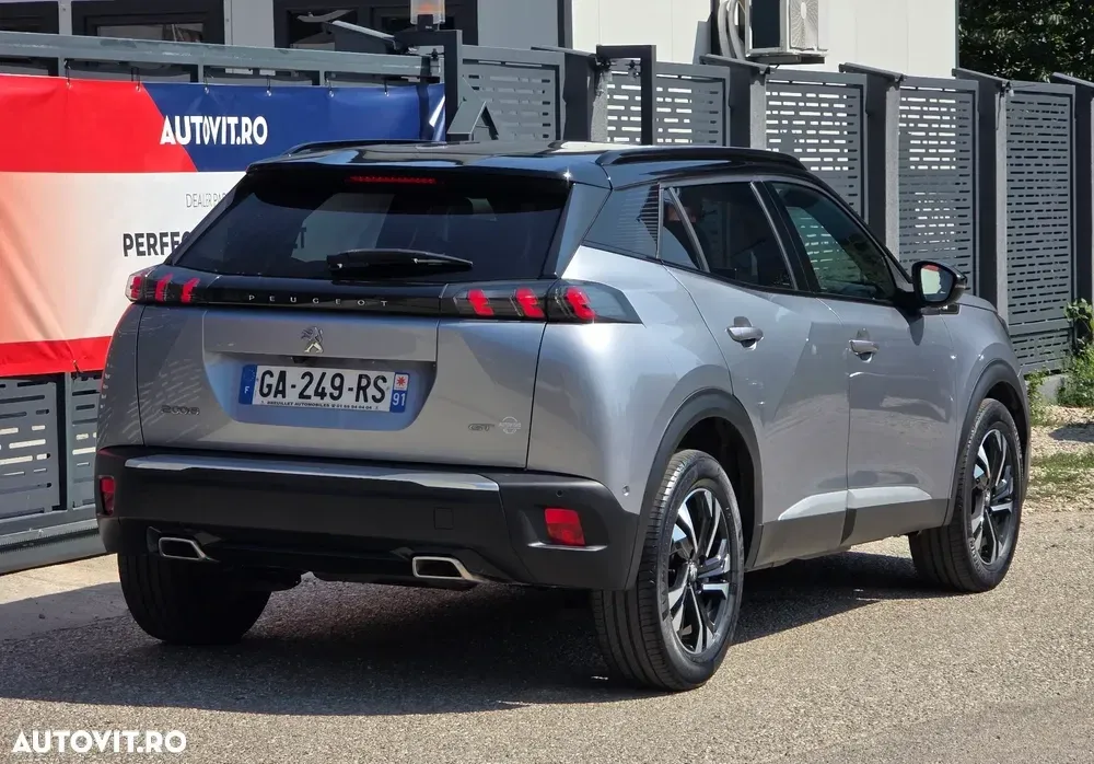Peugeot 2008 PureTech 130 EAT8 GT — imagine 5
