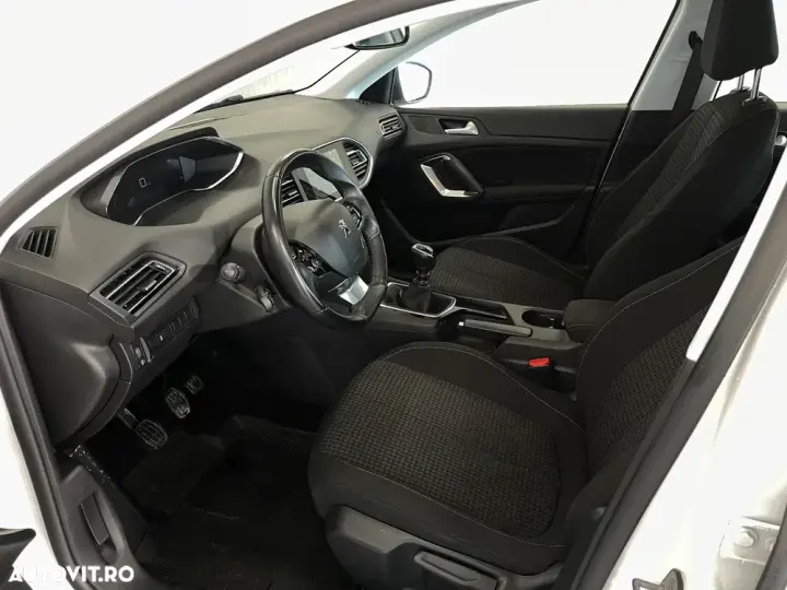 Peugeot 308 II 1.5 BlueHDi FAP STT Active Pack