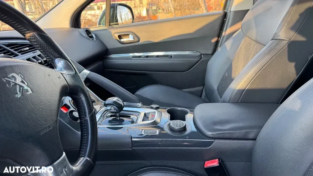 Peugeot 3008 I HYbrid4 2.0 HDI FAP ETG + Electric — imagine 3