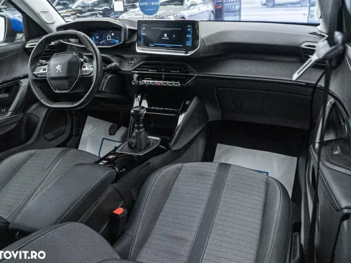 Peugeot 2008 PureTech 130 Allure Pack