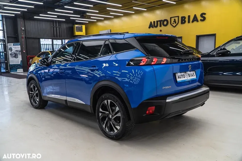 Peugeot 2008 PureTech 130 Allure Pack — imagine 5