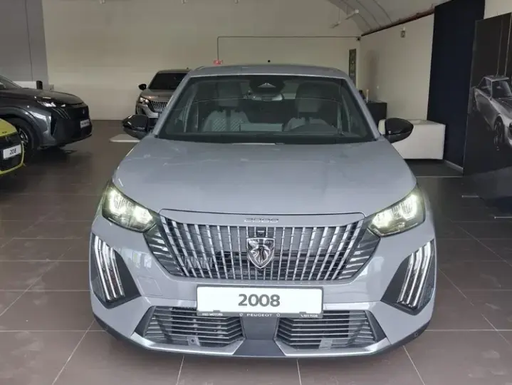 Peugeot 2008 II 1.2L e-DCS6 MHEV Allure