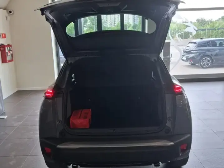 Peugeot 2008 II 1.2L e-DCS6 MHEV Allure