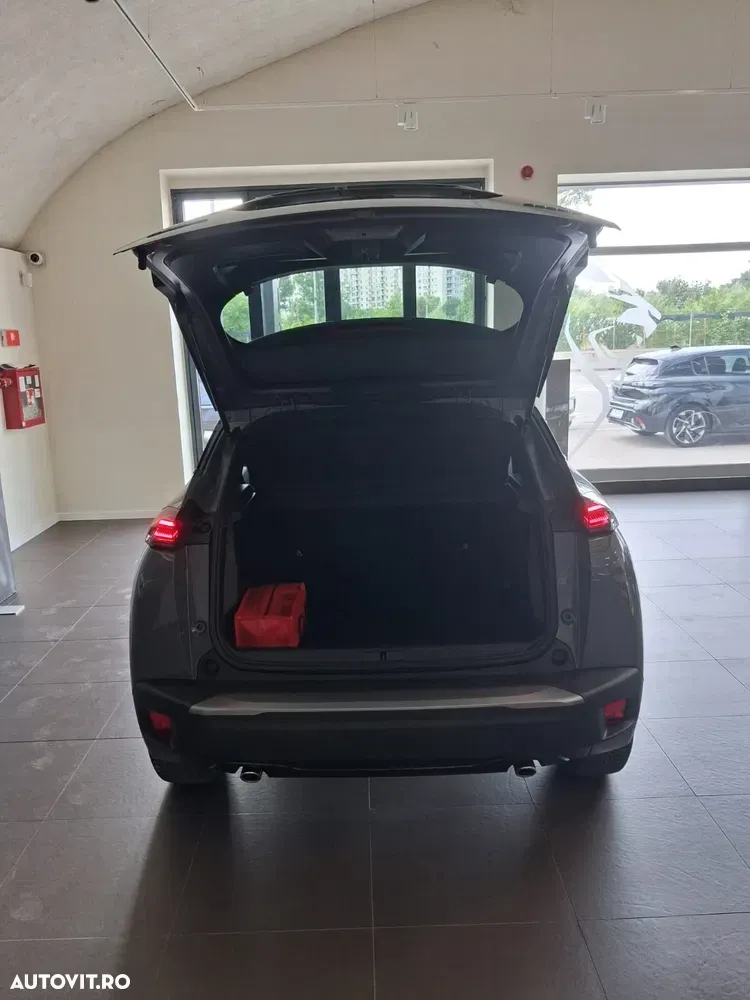 Peugeot 2008 II 1.2L e-DCS6 MHEV Allure — imagine 5