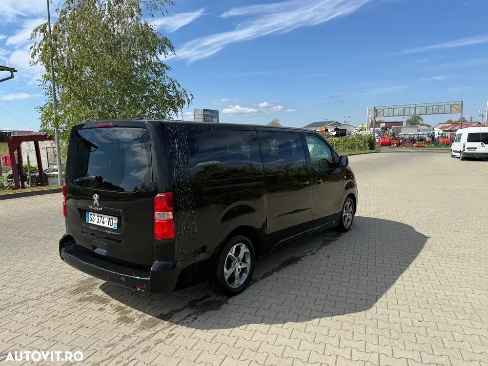 Peugeot Traveller L2 2.0 EAT8 Business VIP — imagine 3