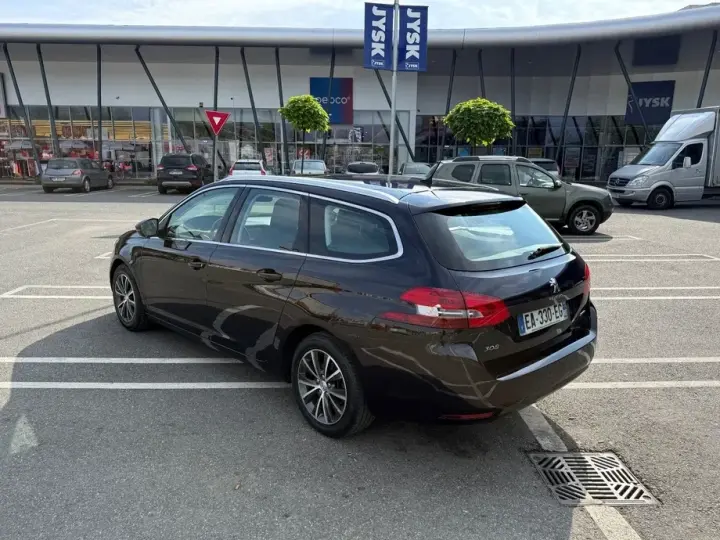 Peugeot 308 II 1.6 BlueHDi FAP STT Allure