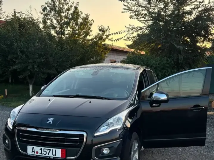 Peugeot 3008 HDi FAP 160 Automatik Allure