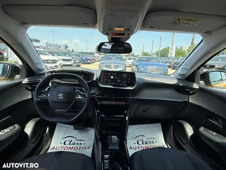 Peugeot 208 1.2 L PureTech STT EAT8 Active Pack