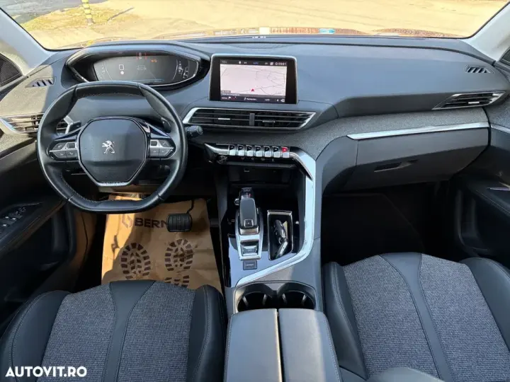 Peugeot 3008 II PureTech 130 Stop & Start GPF EAT8 Allure Business-Paket