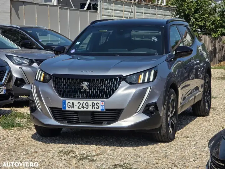 Peugeot 2008 PureTech 130 EAT8 GT