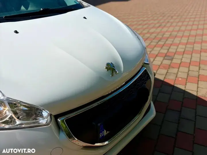 Peugeot 208 I 1.4 HDi FAP Access