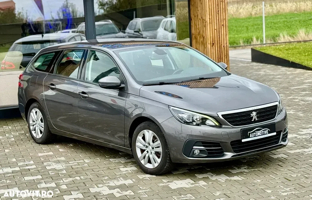 Peugeot 308 II BlueHDi FAP 130 EAT8 Stop & Start Allure — imagine 2