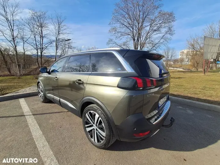 Peugeot 5008 II