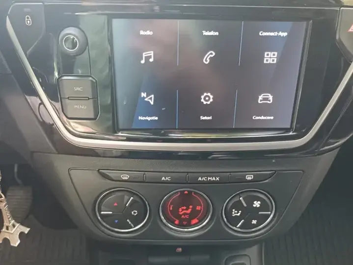 Peugeot 301