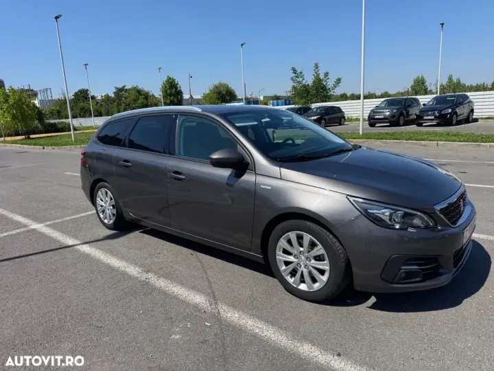 Peugeot 308 II 1.2 L PureTech Turbo Allure