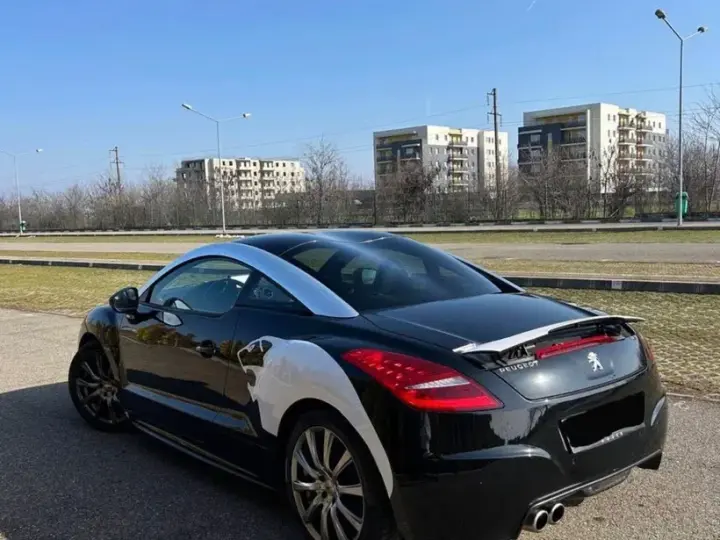 Peugeot RCZ 1.6 THP Sport