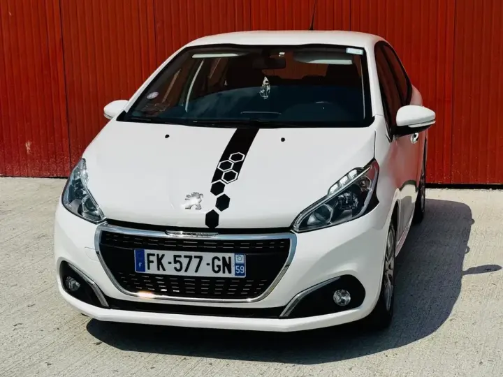 Peugeot 208 I PureTech 82 Start & Stop Allure