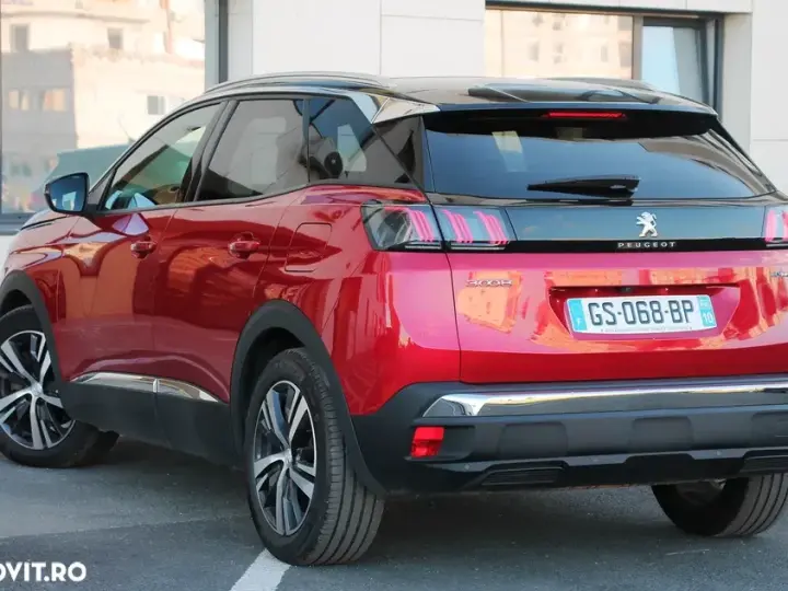 Peugeot 3008 225 e-EAT8 Allure