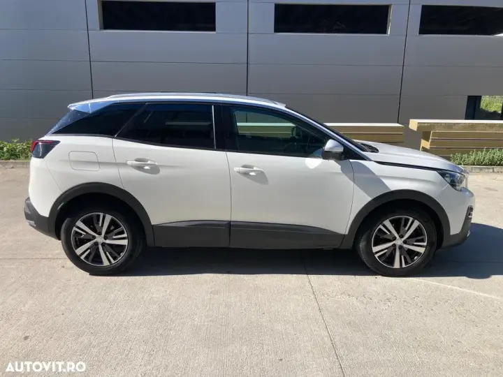 Peugeot 3008 BlueHDi 130 Stop & Start EAT8 Allure Business-Paket