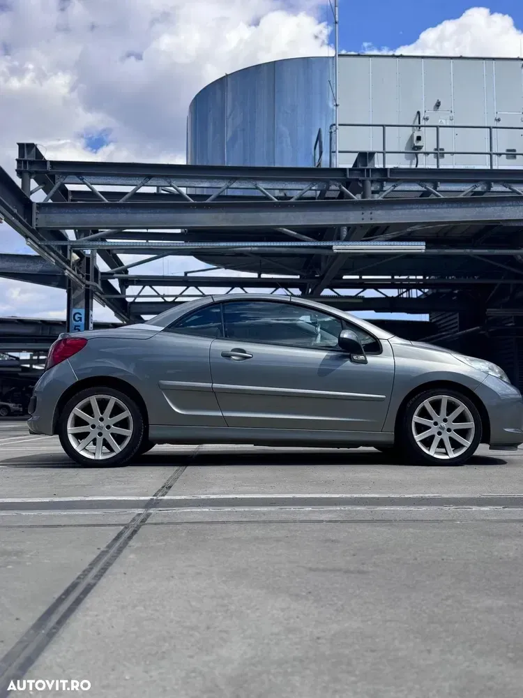 Peugeot 207 120 VTi Automatik Roland Garros — imagine 4