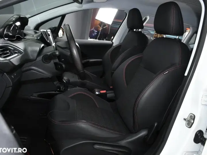 Peugeot 2008 I PureTech 110 Stop&Start EAT6 GT-Line Edition