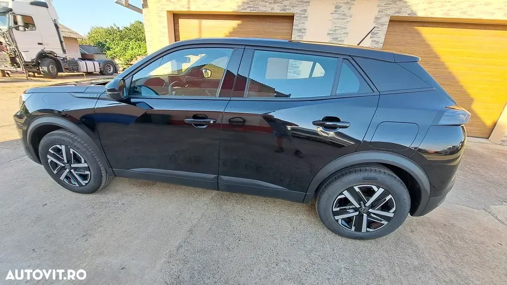 Peugeot 2008 II 136 Active — imagine 5