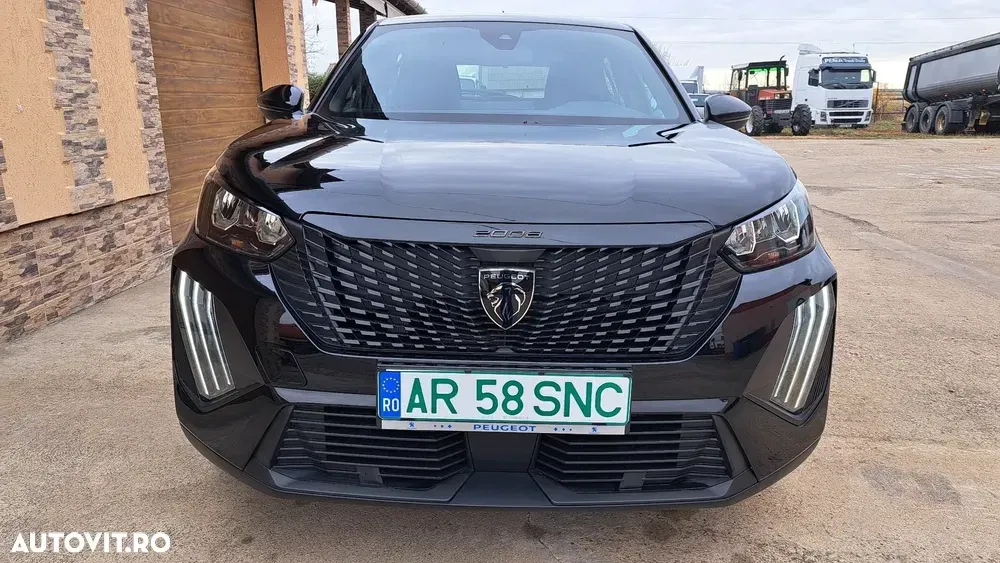 Peugeot 2008 II 136 Active — imagine 3