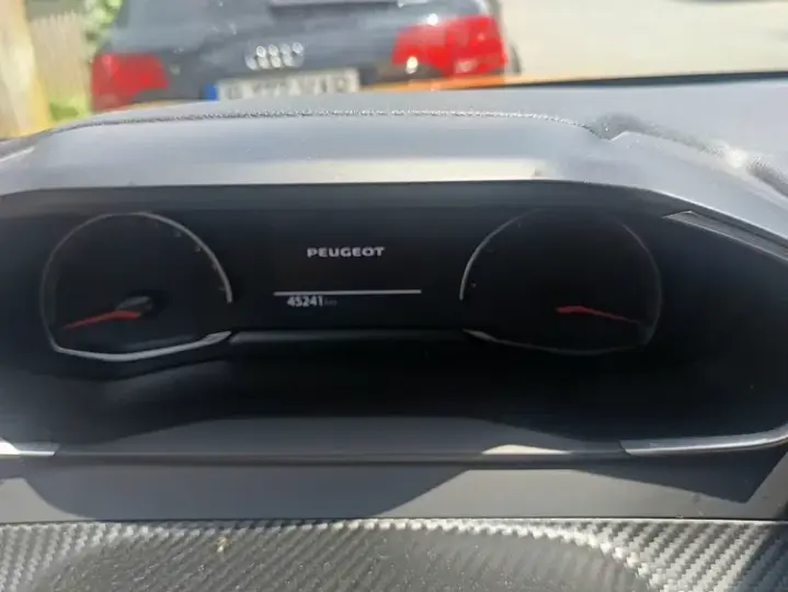Peugeot 208 II