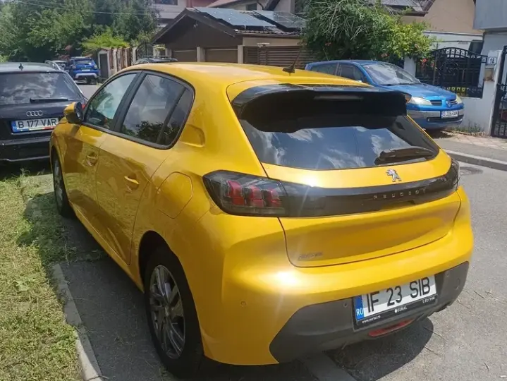 Peugeot 208 II