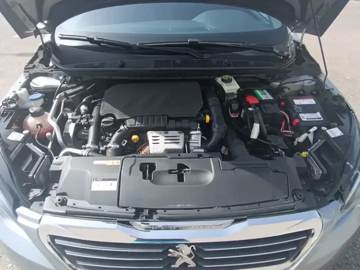Peugeot 308 II PureTech 130 Stop & Start GT-Line Edition