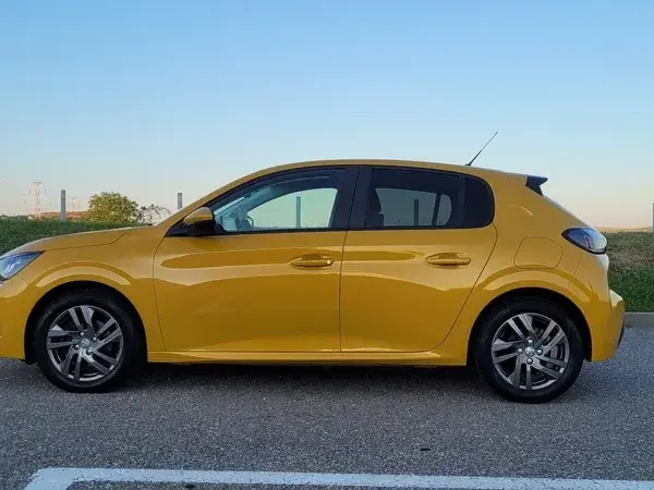 Peugeot 208 II