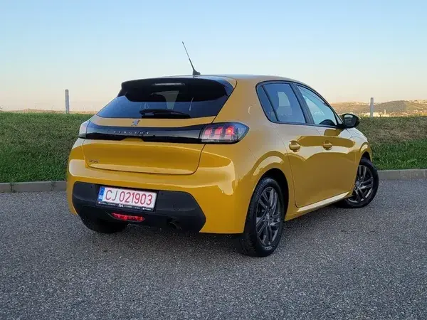 Peugeot 208 II