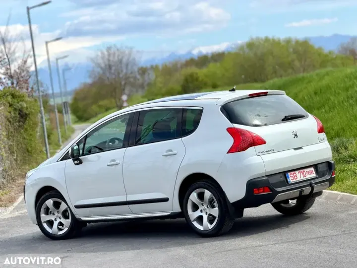 Peugeot 3008 I e-HDi 115 ETG6 Stop&Start Allure