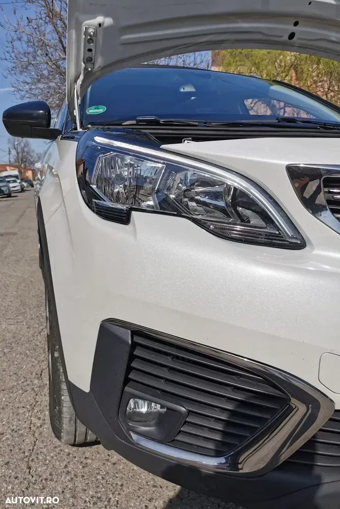 Peugeot 5008 PureTech 130 Allure — imagine 6