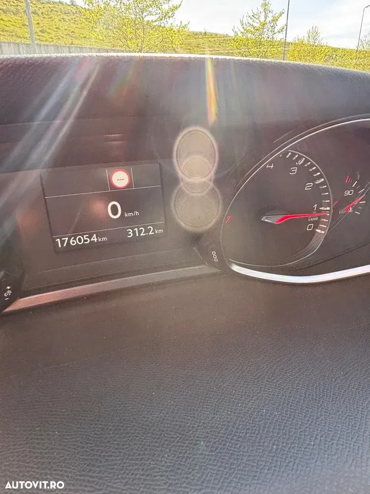 Peugeot 308 II PureTech 110 Stop & Start Active Pack — imagine 5