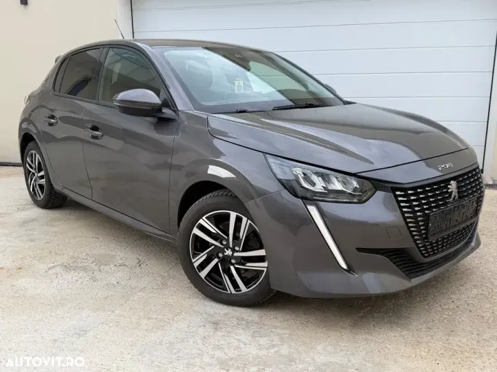 Peugeot 208 II PureTech 130 EAT8 GT Pack