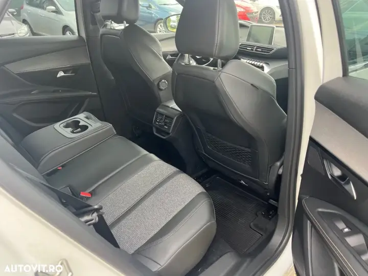 Peugeot 3008 II 2.0 BlueHDI S&S EAT8 GT
