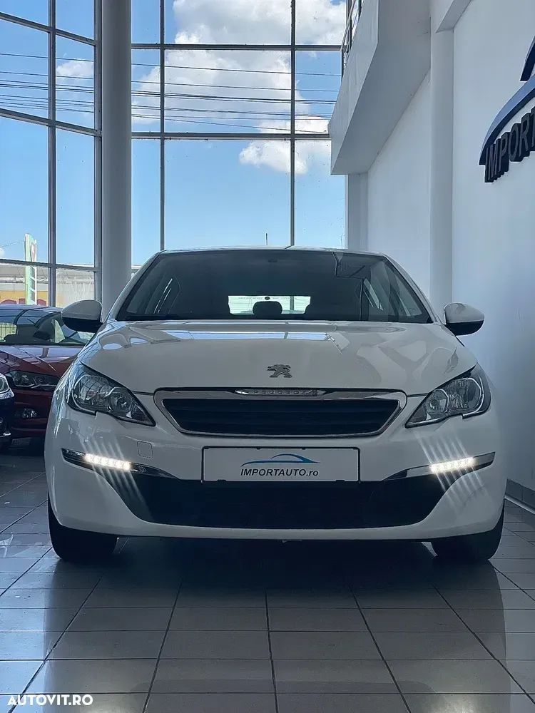 Peugeot 308 1.2 VTi Active — imagine 2