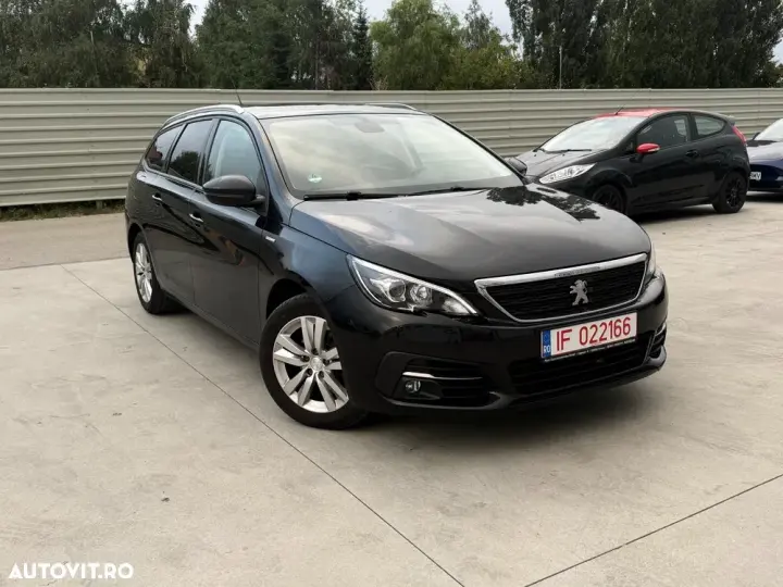 Peugeot 308 II PureTech 130 GPF Stop & Start Style