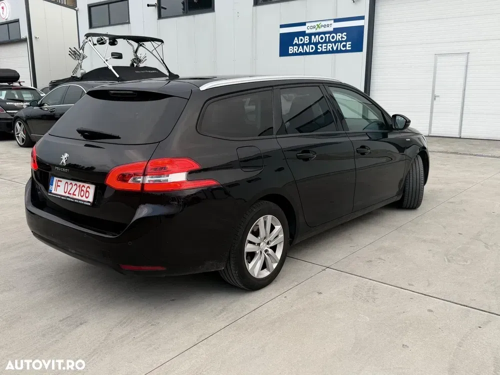 Peugeot 308 II PureTech 130 GPF Stop & Start Style — imagine 2