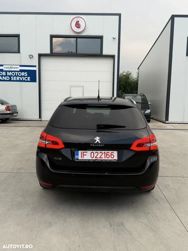 Peugeot 308 II PureTech 130 GPF Stop & Start Style — imagine 4