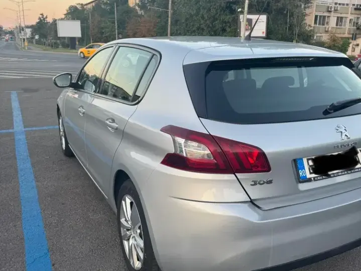 Peugeot 308 II 1.2 L PureTech Turbo Active